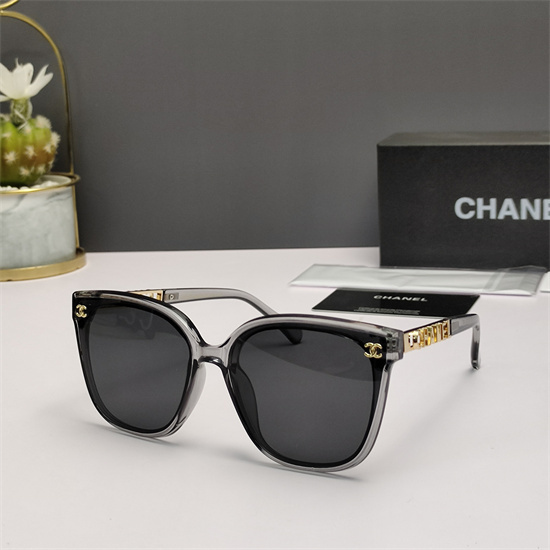 Chanel Sunglass AA 061